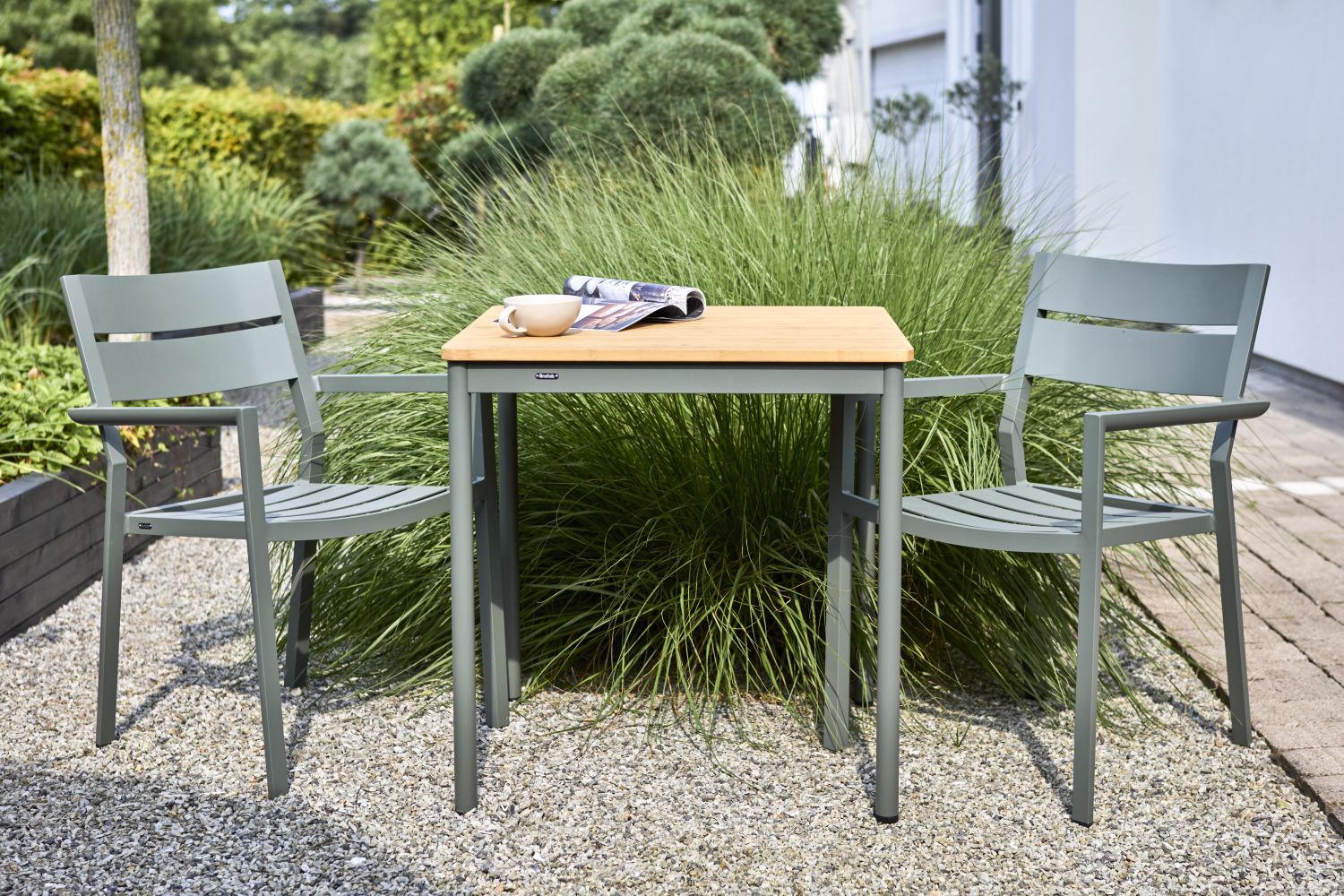 Nox café table Nordic Green/Bamboo | Brafab
